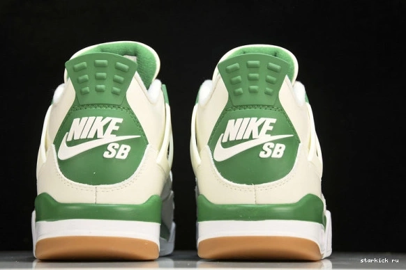 Jordan  Retro Pine DR5415-103 4   Green DR5415-103 SB 0914